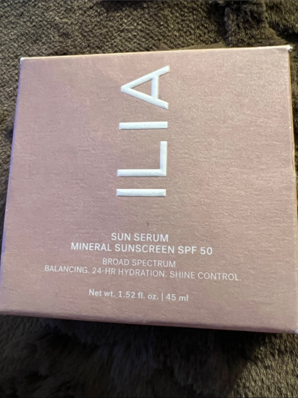 ILIA Sun Serum Mineral Sunscreen SPF 50 – Shade: Light-Medium